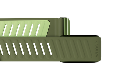 ‫: منظر جانبي لسوار سبورتفلكس لجهاز WHOOP® 4.0، يتميز بتصميم عصري ومريح.‬
‫: Side view of the SportFlex band for WHOOP® 4.0 featuring a sleek and comfortable design.‬